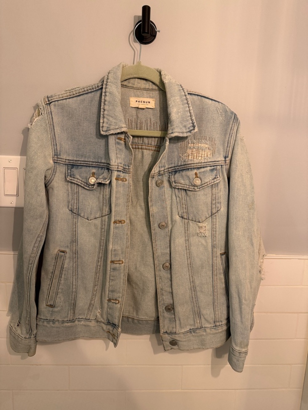 PacSun Distressed Light Wash Denim Jacket - Pale Blue
